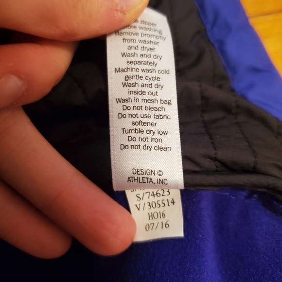 Athleta "Sprinter" lightweight vest. Blue/Purple. Size S. Polyester. - Picture 10 of 11